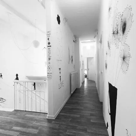 Готель Boutique Novecento 2*